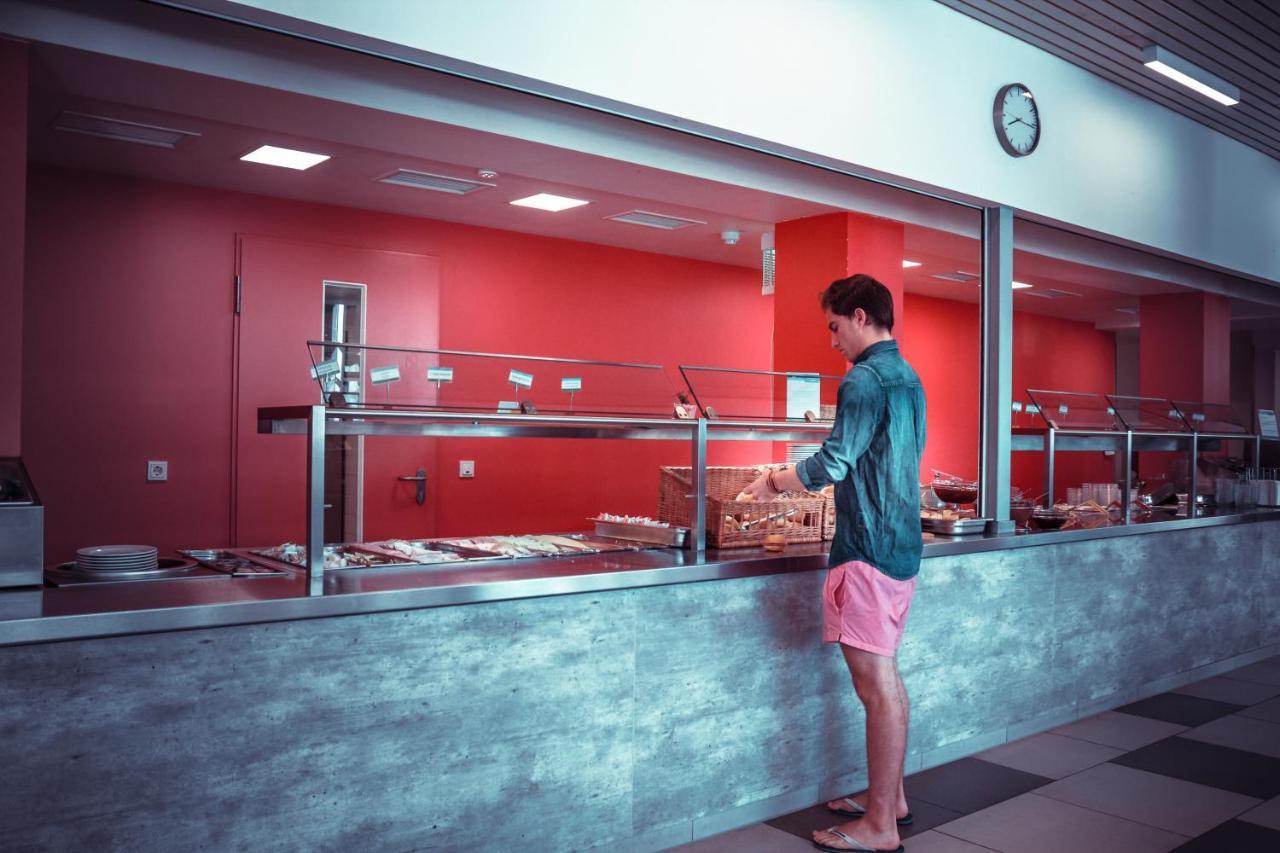 Martas Gastehauser Hauptbahnhof Berlin Ehemals Jugendgastehaus Buitenkant foto